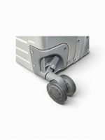 HEUER Aluminium Premium 2026 Stripe in Silber  All-Inclusive Reise Paket + Heuer Aluminium Wallet – Bild 9