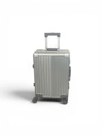 HEUER Aluminium Premium 2026 Stripe in Silber  All-Inclusive Reise Paket + Heuer Aluminium Wallet – Bild 2
